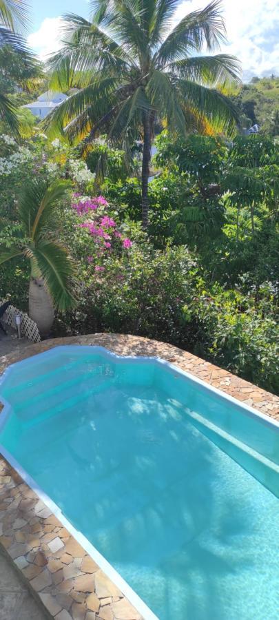 Bungalow Tout Confort Avec Piscine Partagee A 5 Mn De La Mer Saint-Francois  Exterior foto